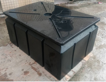 High Buoyancy LLDPE Floatation Plastic Floats For Marine Aluminum Floating Dock Pontoon Bridge